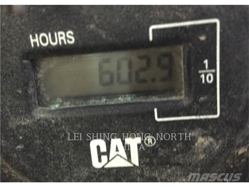 CAT 305.5E2 Vikšriniai ekskavatoriai