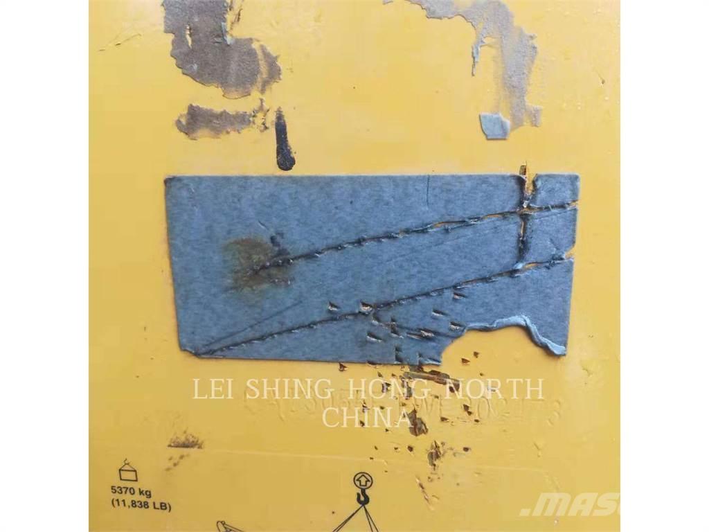 CAT 305.5E2 Vikšriniai ekskavatoriai