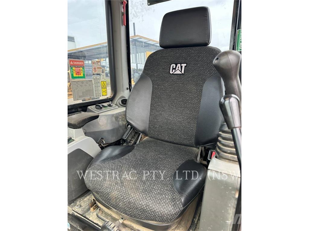 CAT 305.5E2CR Vikšriniai ekskavatoriai