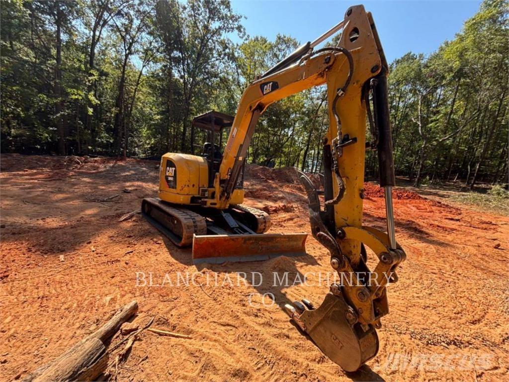 CAT 305E2 Vikšriniai ekskavatoriai