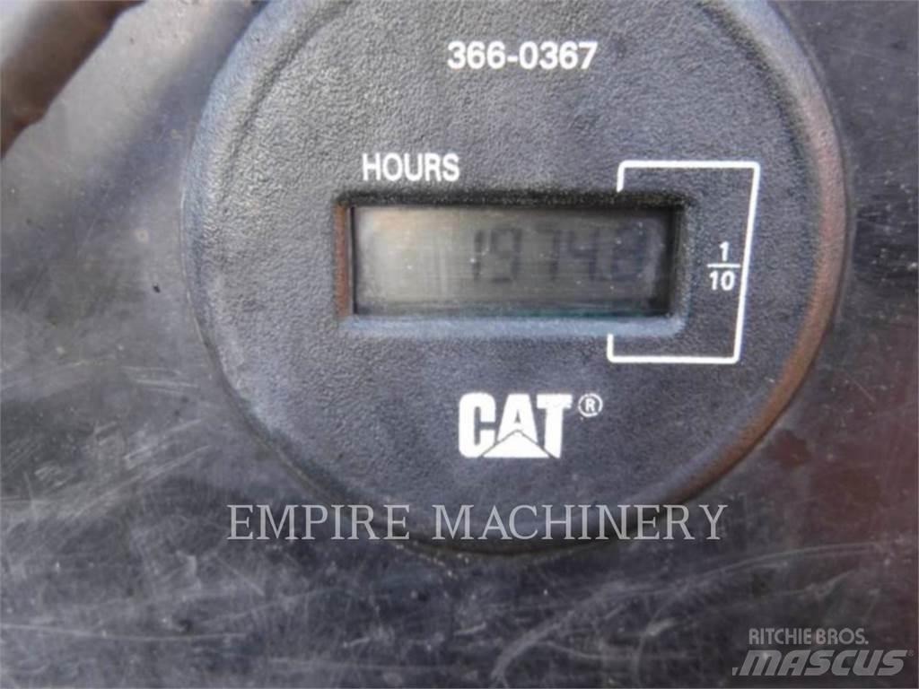 CAT 305E2CR Vikšriniai ekskavatoriai