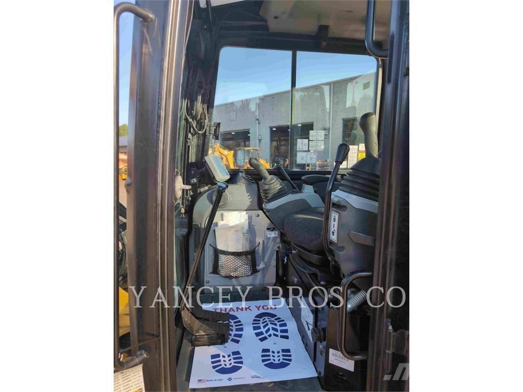 CAT 305E2CR Vikšriniai ekskavatoriai