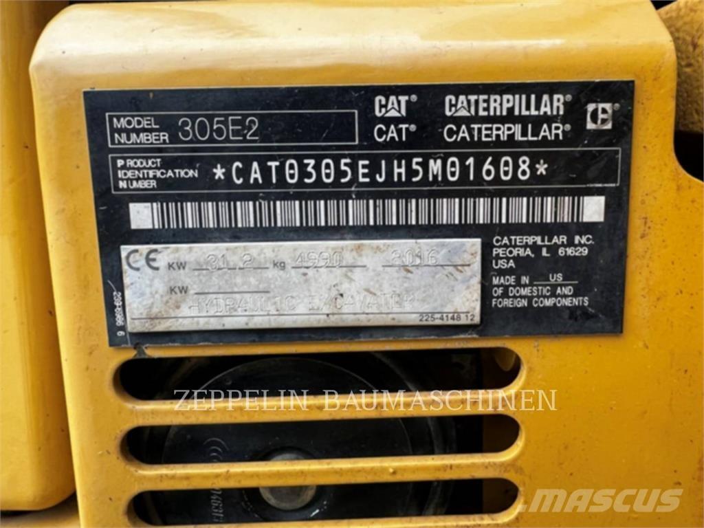 CAT 305ECR Vikšriniai ekskavatoriai