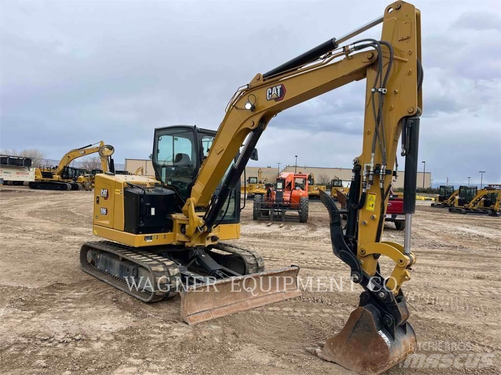 CAT 306 Vikšriniai ekskavatoriai