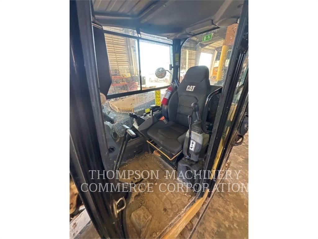 CAT 306-07CR Vikšriniai ekskavatoriai