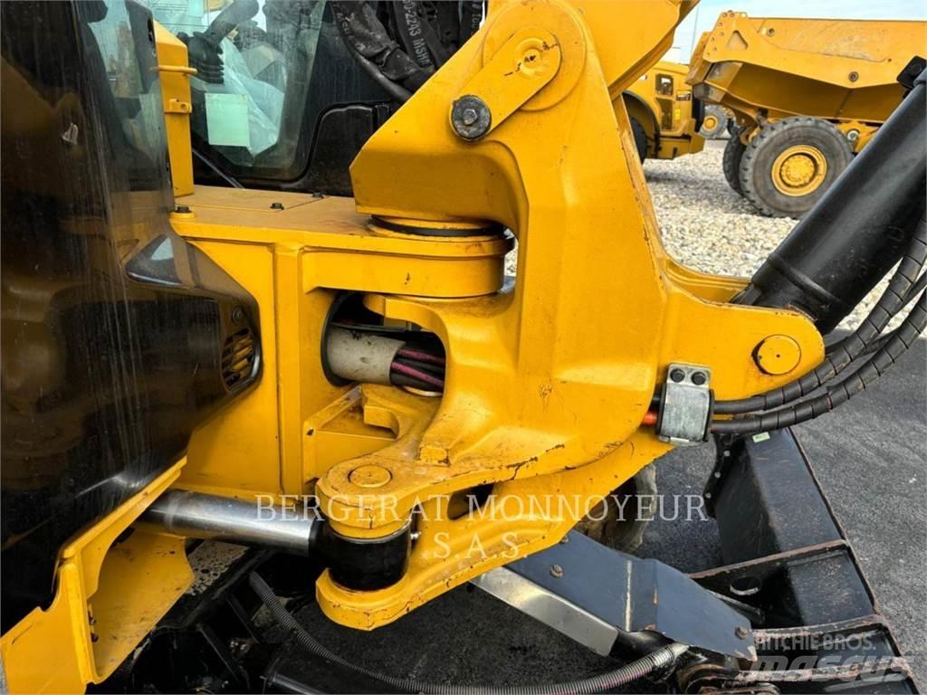 CAT 308 Vikšriniai ekskavatoriai