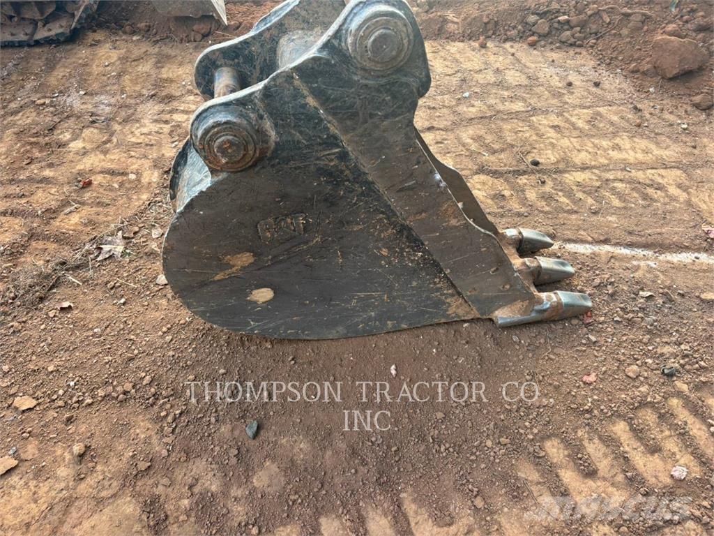 CAT 308 Vikšriniai ekskavatoriai