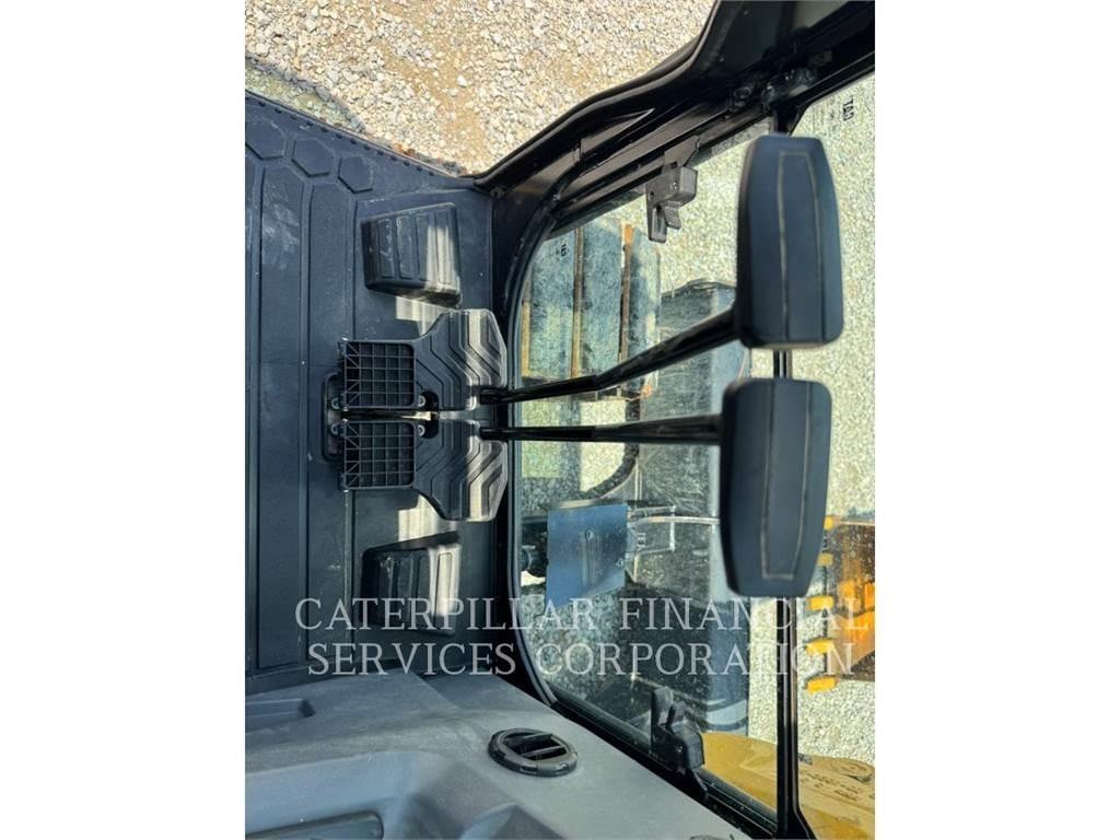 CAT 30907CR Vikšriniai ekskavatoriai