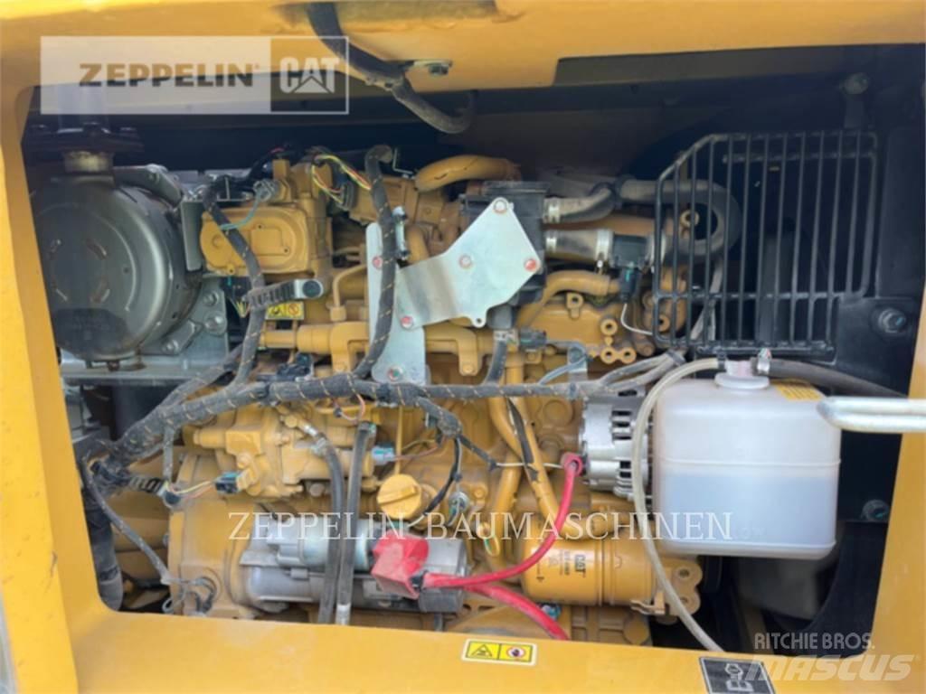 CAT 310 Vikšriniai ekskavatoriai