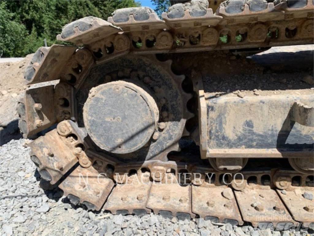 CAT 310 Vikšriniai ekskavatoriai