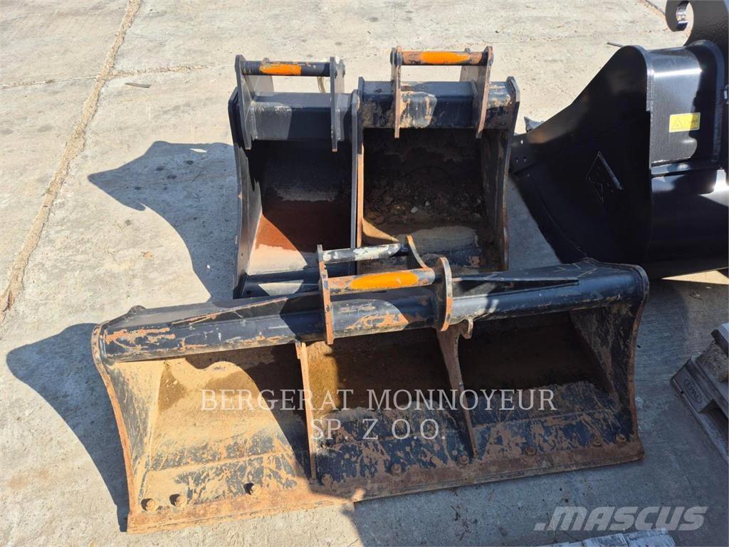 CAT 310 Vikšriniai ekskavatoriai