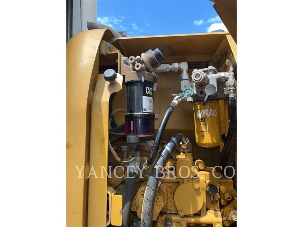 CAT 311FLRR Vikšriniai ekskavatoriai