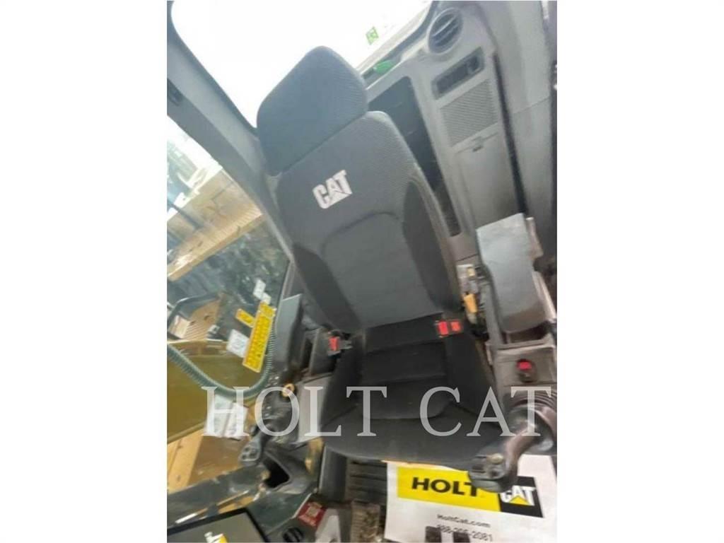 CAT 313 TC Vikšriniai ekskavatoriai