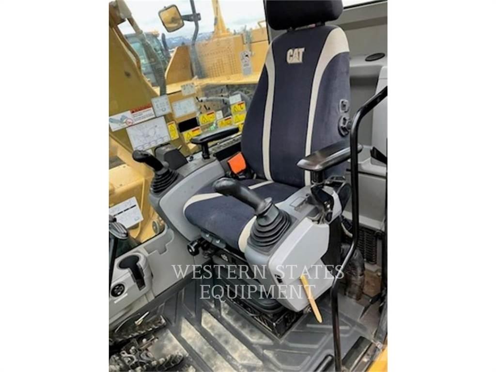 CAT 313F Vikšriniai ekskavatoriai