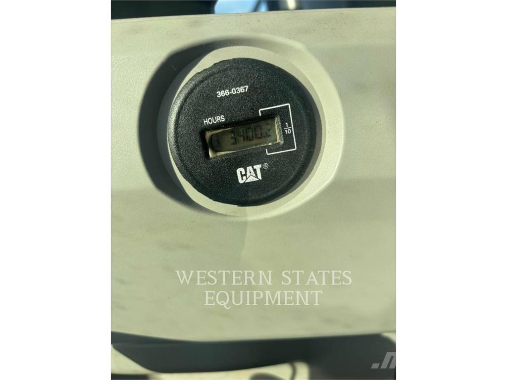 CAT 313F Vikšriniai ekskavatoriai