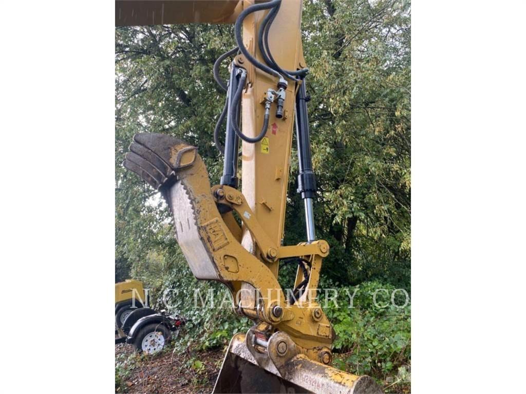 CAT 313F L Vikšriniai ekskavatoriai