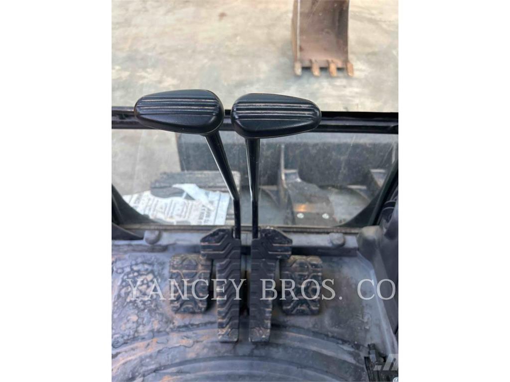 CAT 313FLGC Vikšriniai ekskavatoriai