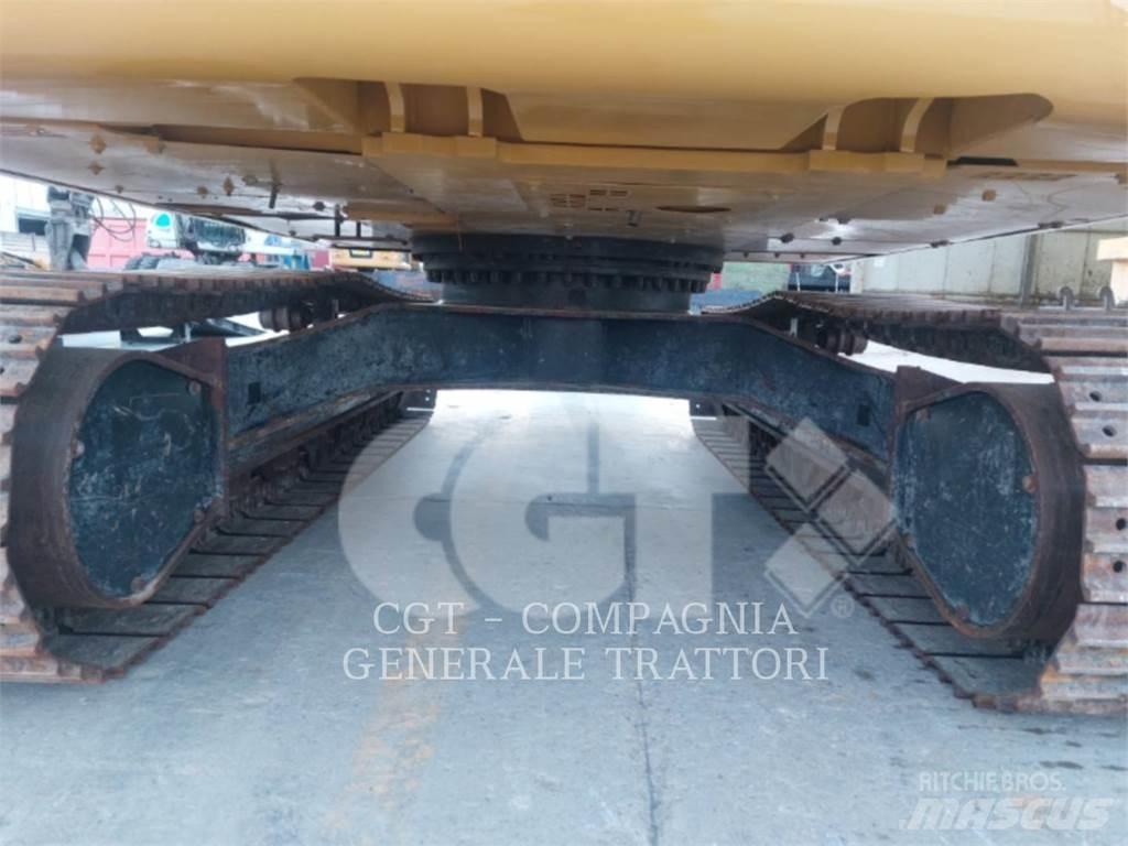 CAT 313GC Vikšriniai ekskavatoriai