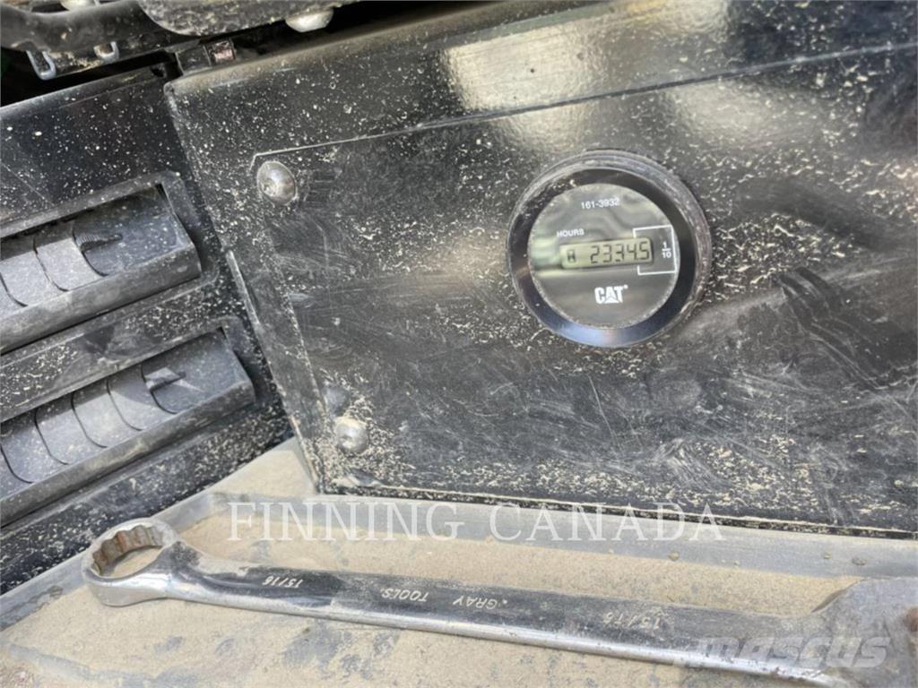 CAT 314D Vikšriniai ekskavatoriai