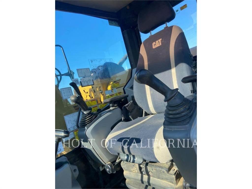CAT 315 Vikšriniai ekskavatoriai