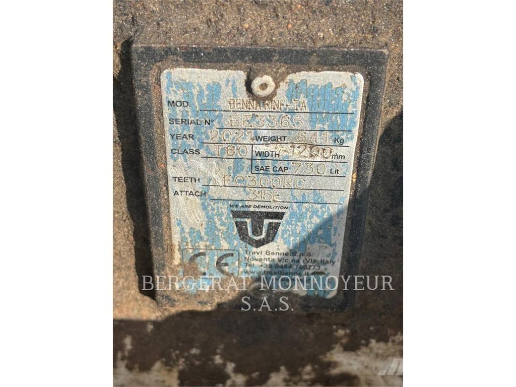 CAT 315 Vikšriniai ekskavatoriai