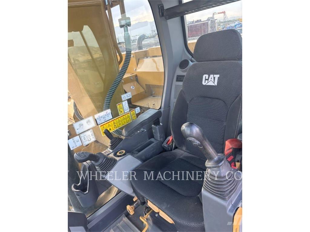 CAT 315 CF Vikšriniai ekskavatoriai