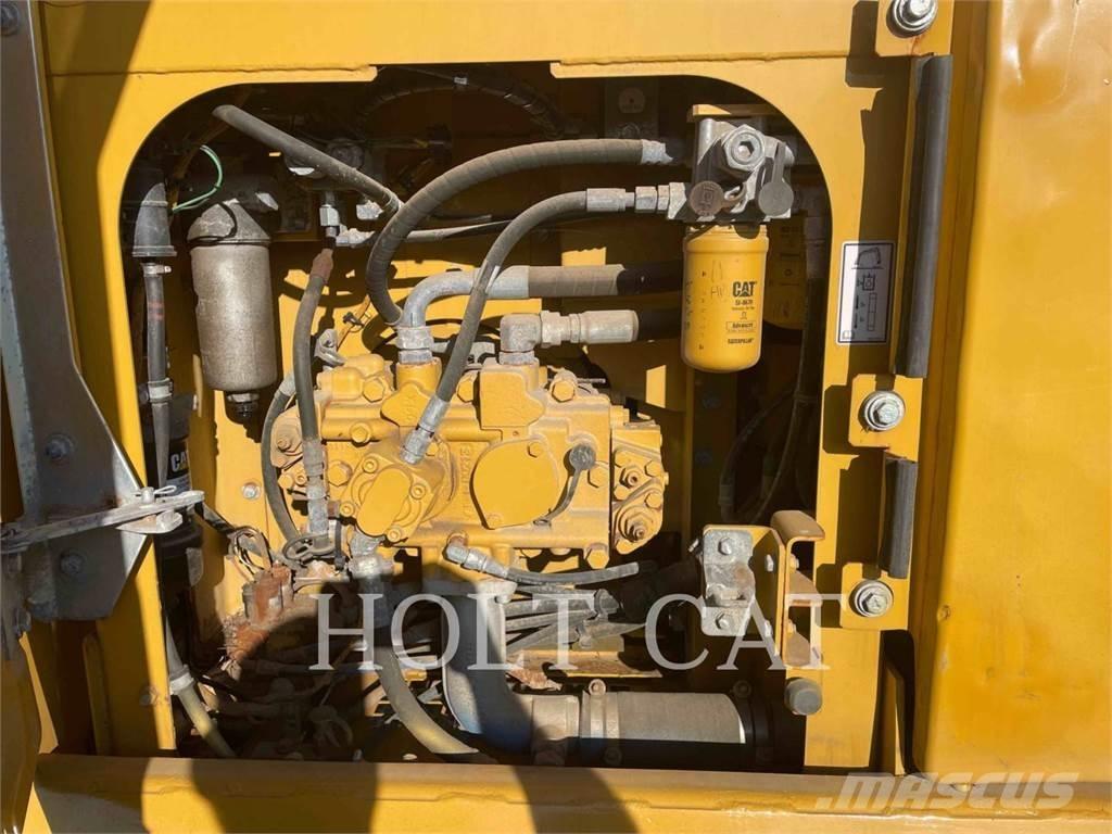 CAT 316FL Vikšriniai ekskavatoriai