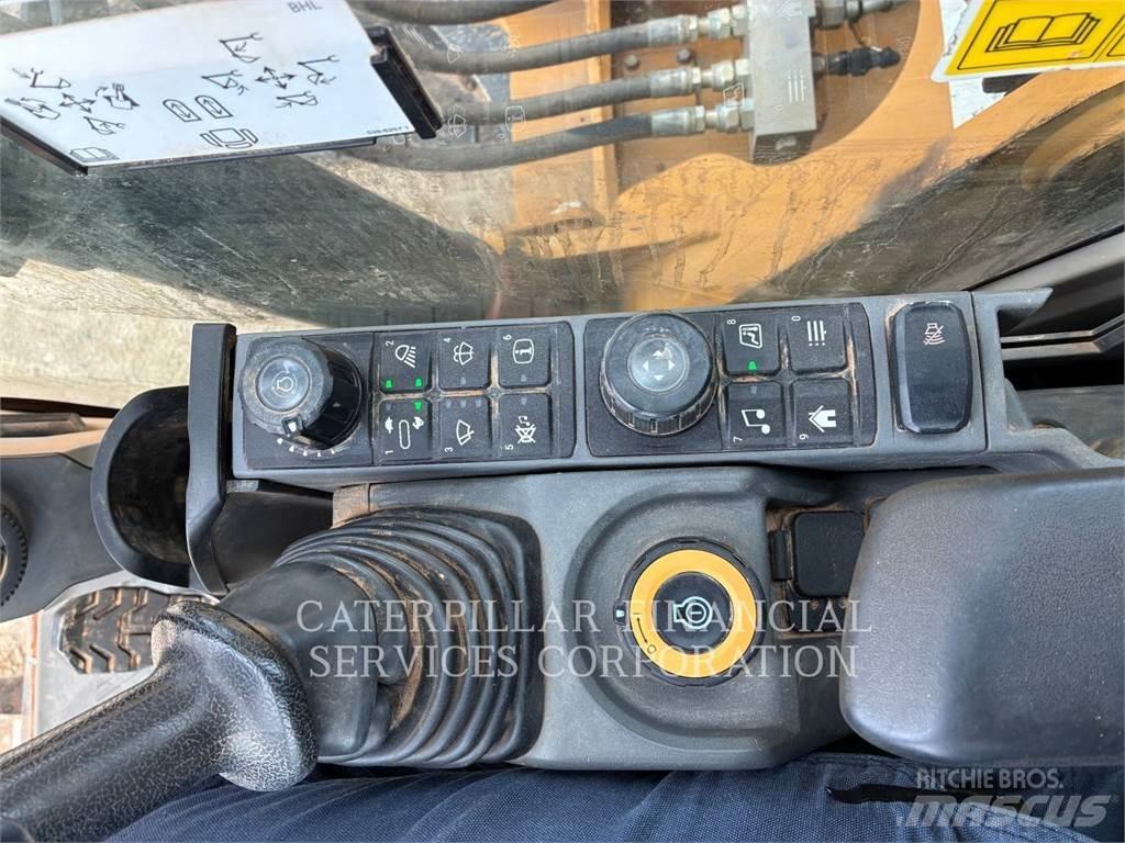 CAT 31707 Vikšriniai ekskavatoriai