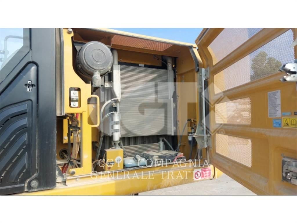 CAT 318F Vikšriniai ekskavatoriai