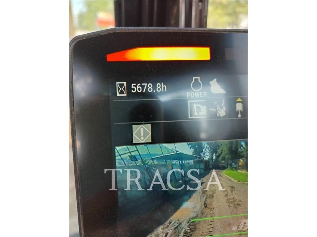CAT 320 Vikšriniai ekskavatoriai