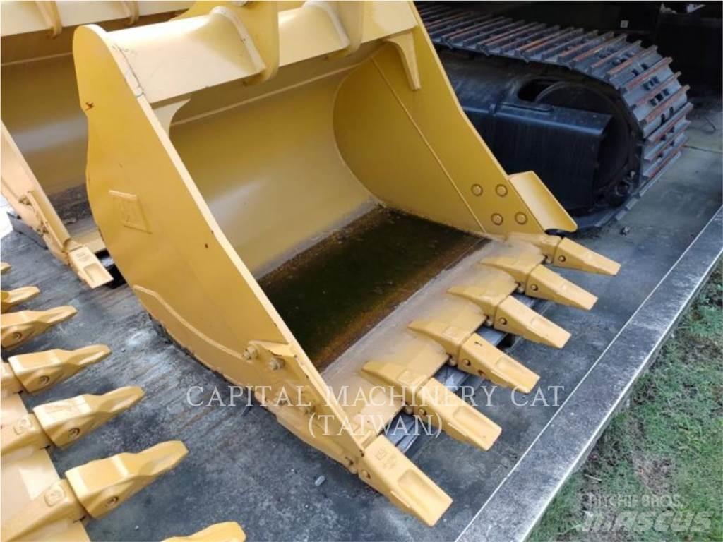 CAT 320 Kaušai