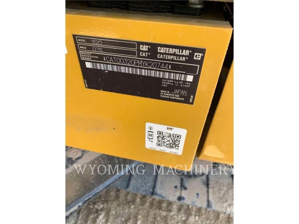 CAT 320 Vikšriniai ekskavatoriai