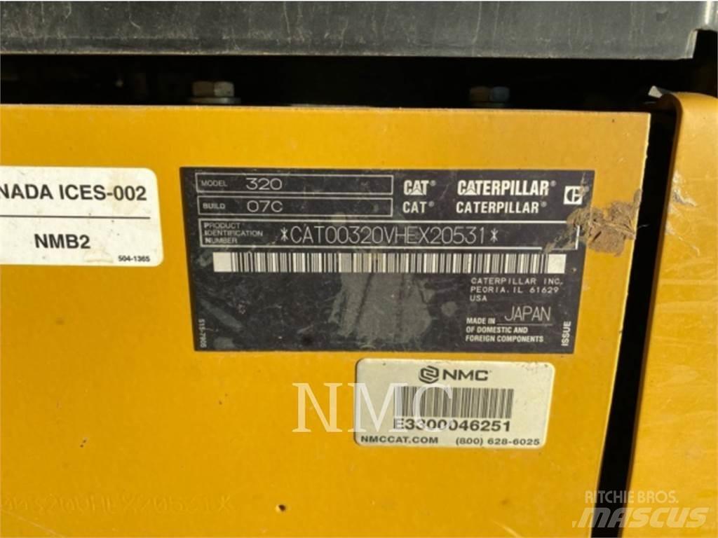 CAT 320 Vikšriniai ekskavatoriai