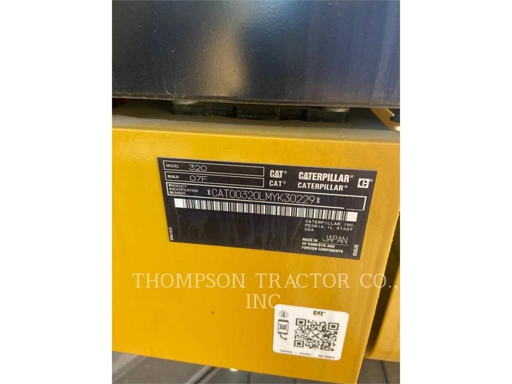 CAT 320 Vikšriniai ekskavatoriai