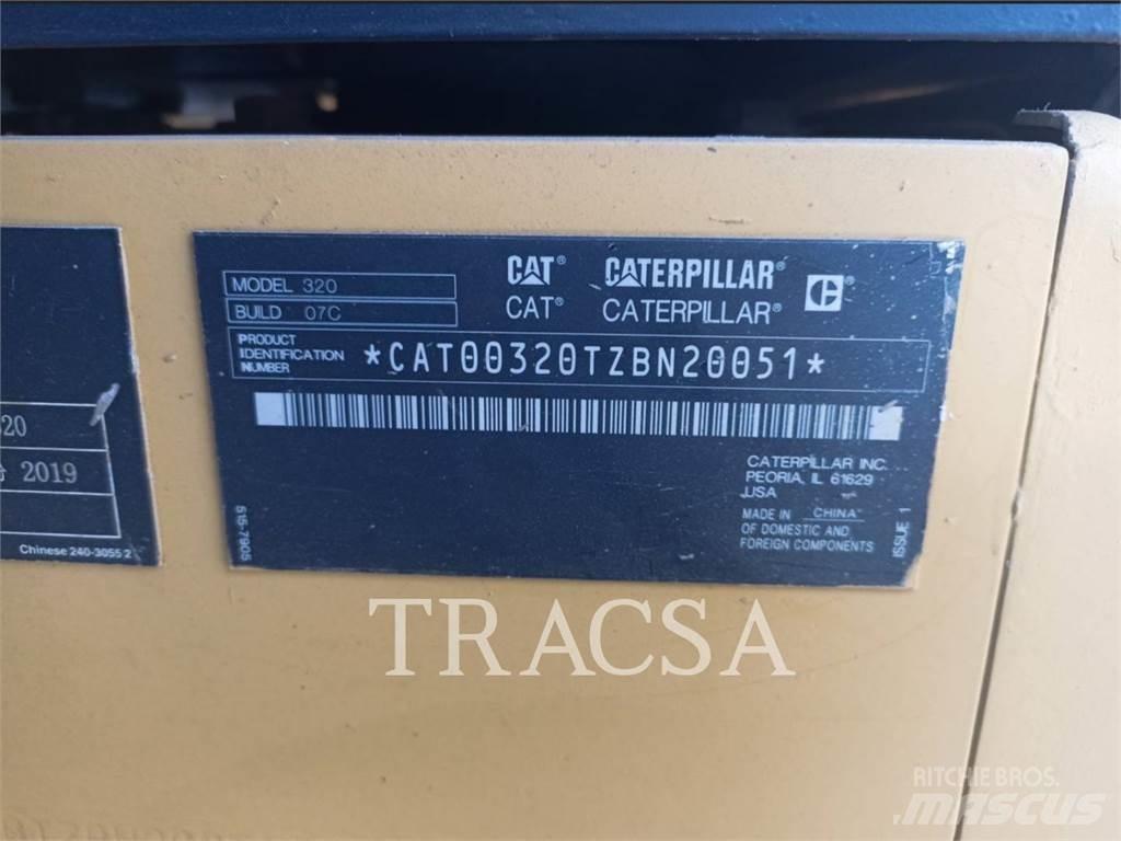 CAT 320 Vikšriniai ekskavatoriai