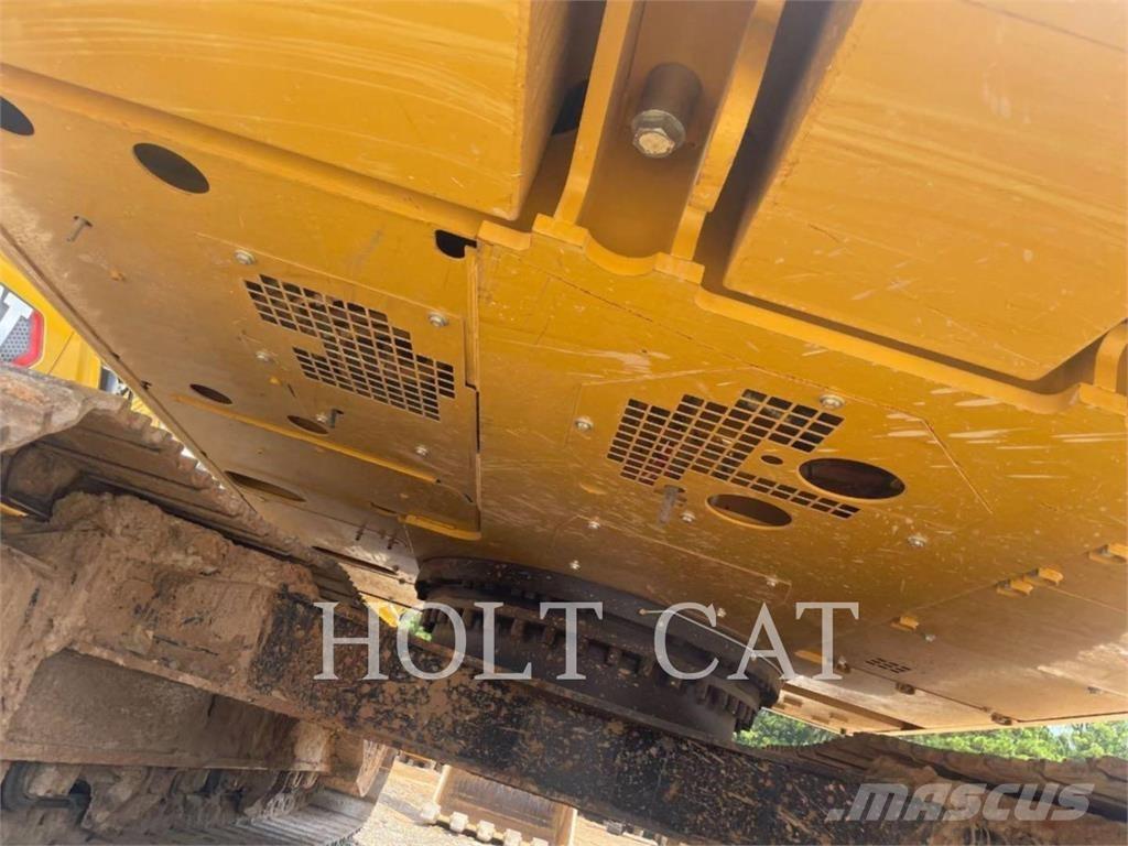 CAT 320 Vikšriniai ekskavatoriai