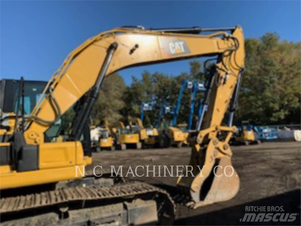 CAT 320 Vikšriniai ekskavatoriai