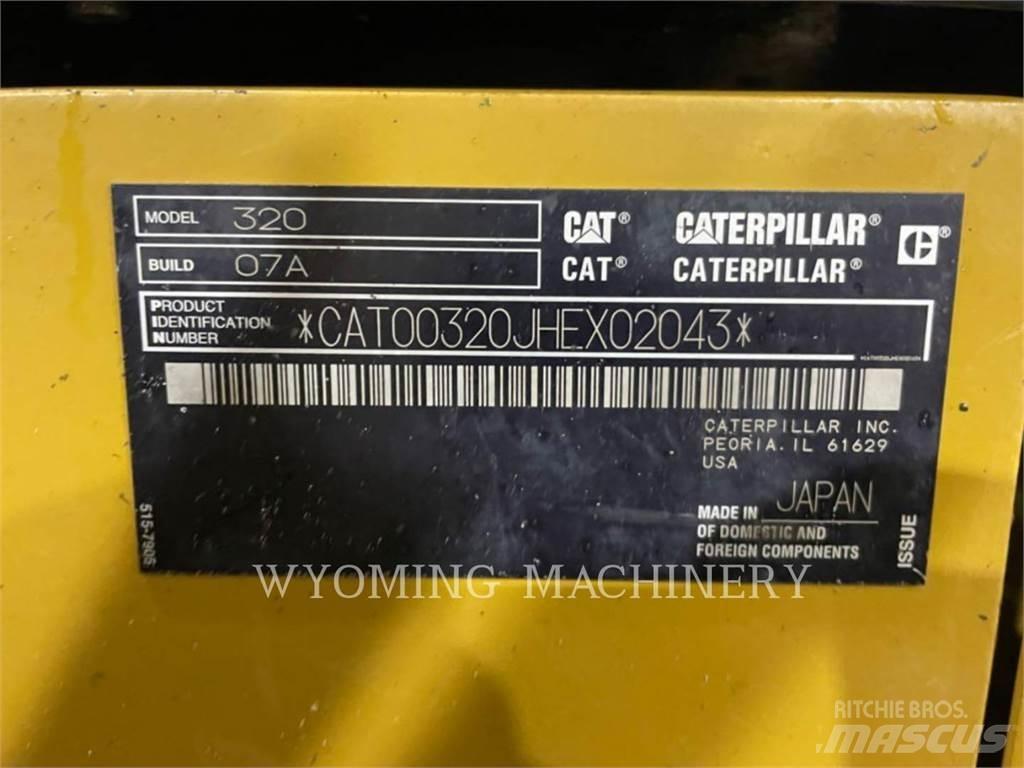 CAT 320 Vikšriniai ekskavatoriai
