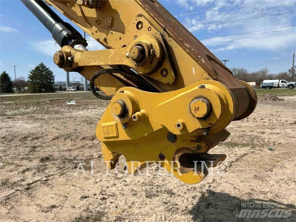 CAT 320-07 Vikšriniai ekskavatoriai