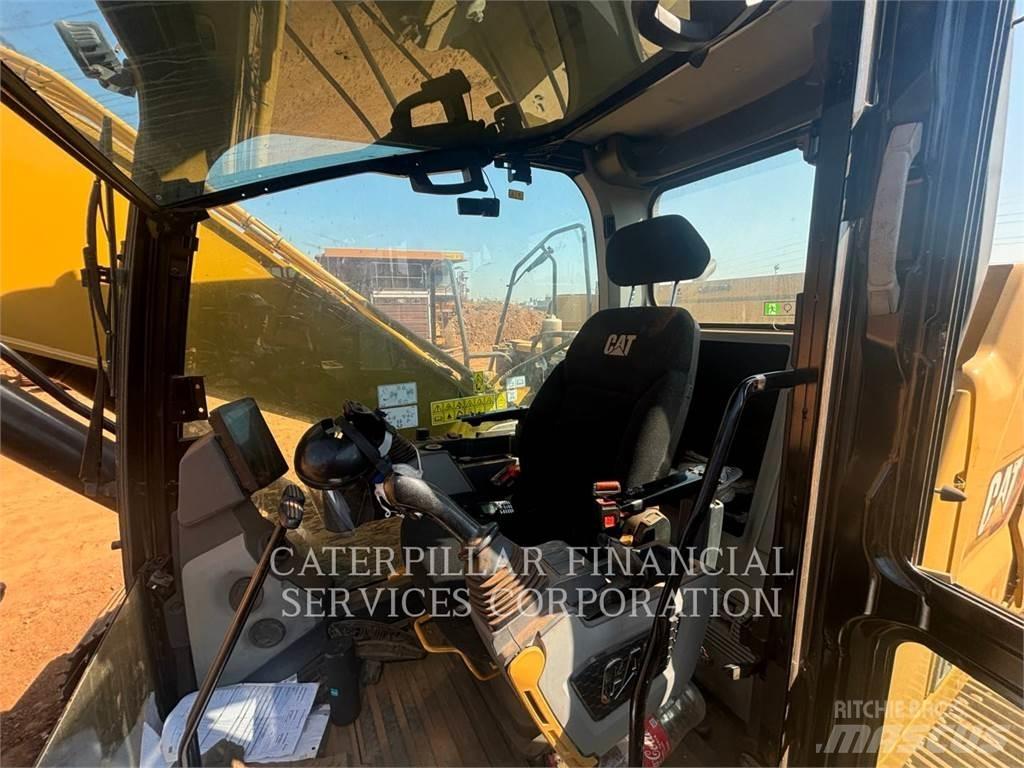 CAT 320-07 Vikšriniai ekskavatoriai