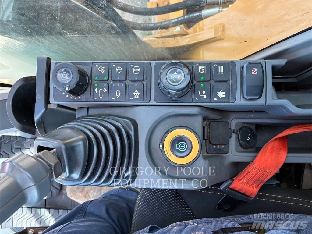 CAT 320-07 Vikšriniai ekskavatoriai