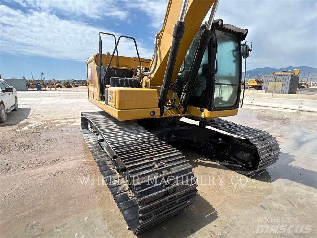 CAT 320 CF Vikšriniai ekskavatoriai