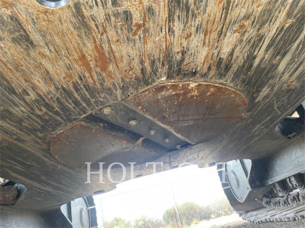 CAT 320 TC Vikšriniai ekskavatoriai