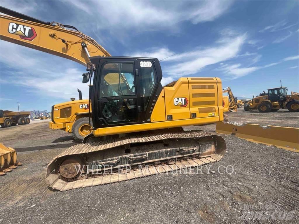 CAT 320 TH Vikšriniai ekskavatoriai