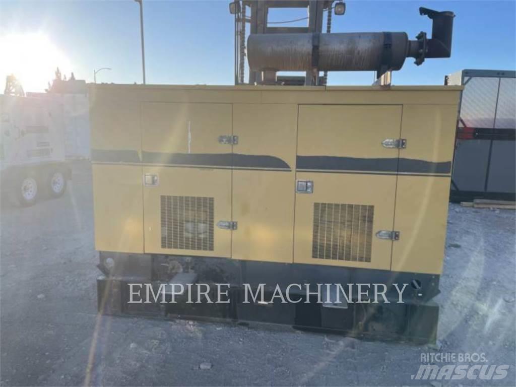 CAT 3208 Dyzeliniai generatoriai