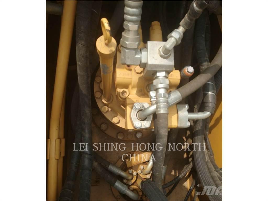 CAT 320D2 Vikšriniai ekskavatoriai