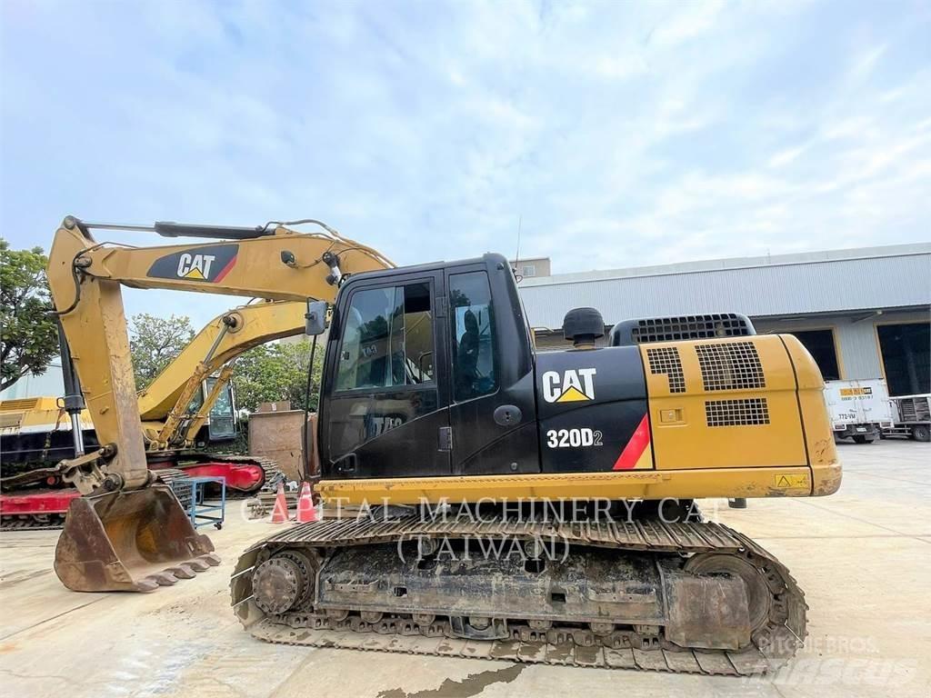 CAT 320D2 Vikšriniai ekskavatoriai