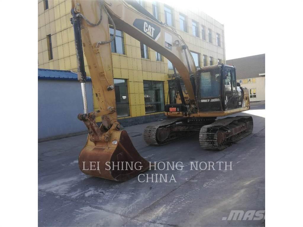 CAT 320D2L Vikšriniai ekskavatoriai