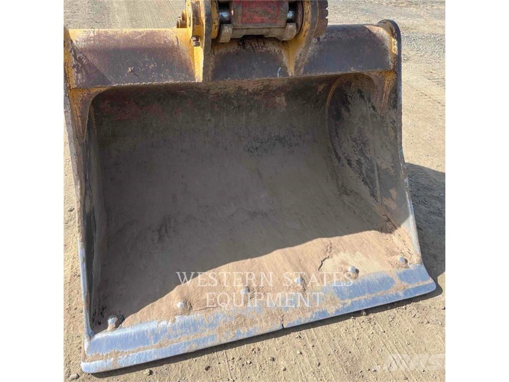 CAT 320E Vikšriniai ekskavatoriai