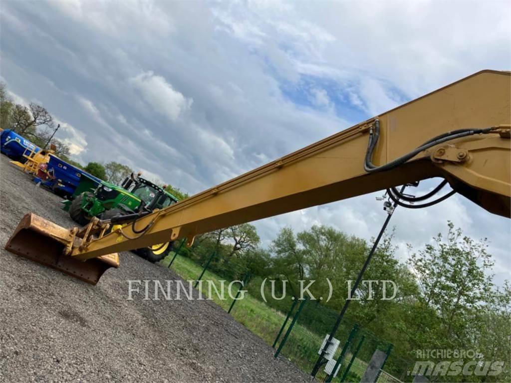 CAT 320E SLR Vikšriniai ekskavatoriai